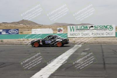 media/Jun-01-2025-CalClub SCCA (Sun) [[eae223c5dd]]/Group 5/Race (Front Straight)/